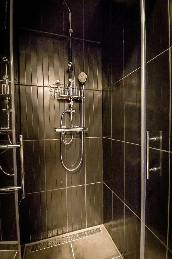 Brand New Amazing Apt. In The Heart Of Budapest Apartment